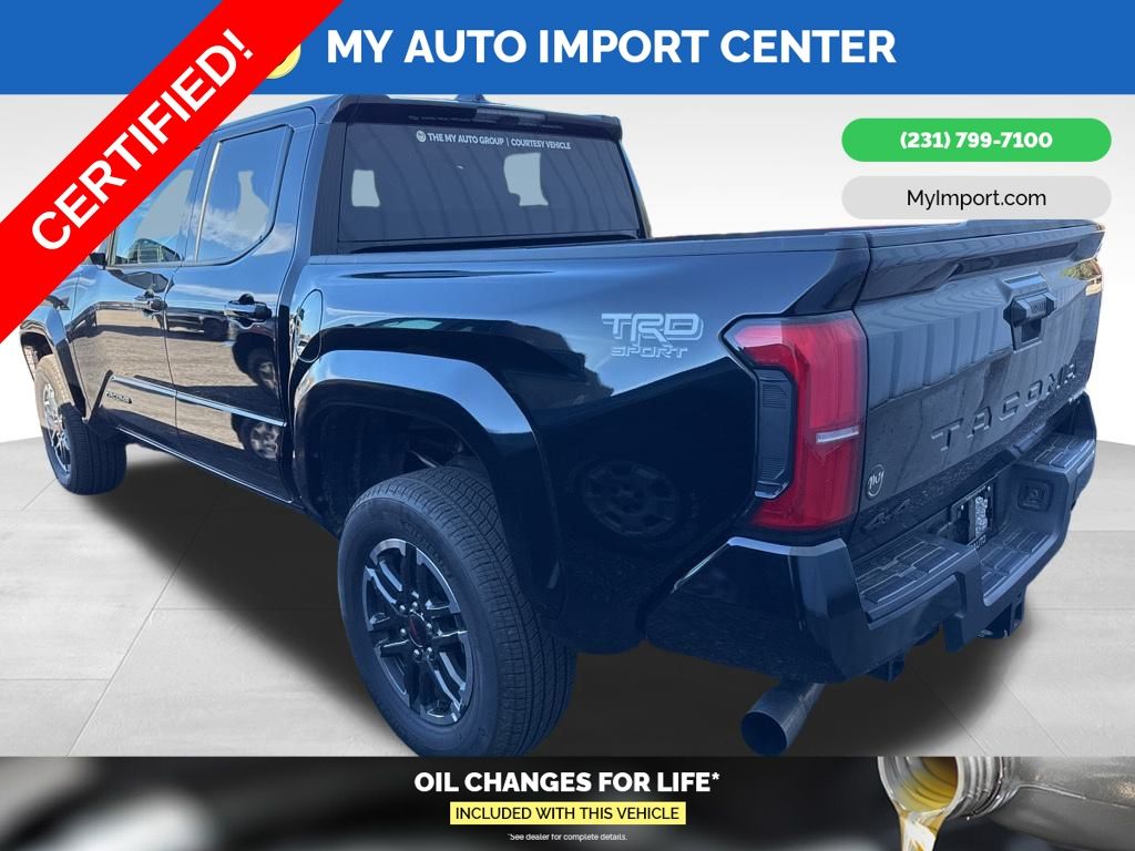 2025 Toyota Tacoma photo 4