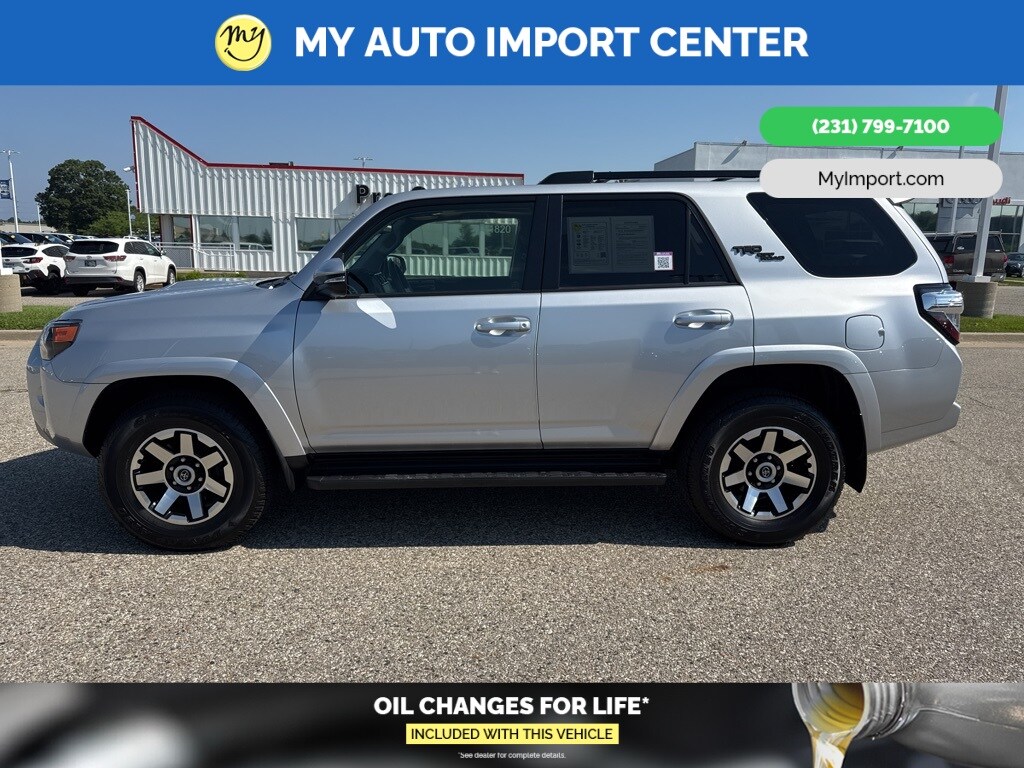 2021 Toyota 4Runner TRD Premium photo 4