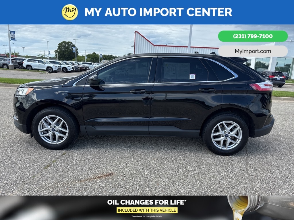 2021 Ford Edge SEL photo 4