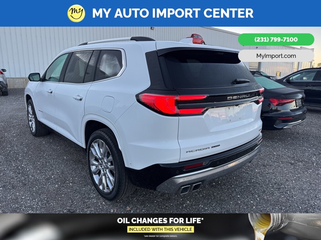 2024 Gmc Acadia Denali photo 4