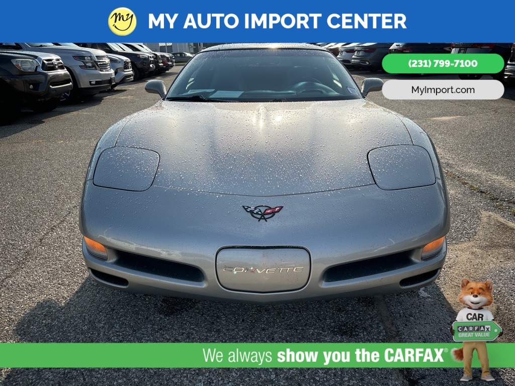 Used 2000 Chevrolet Corvette Base with VIN 1G1YY22G1Y5119930 for sale in Muskegon, MI