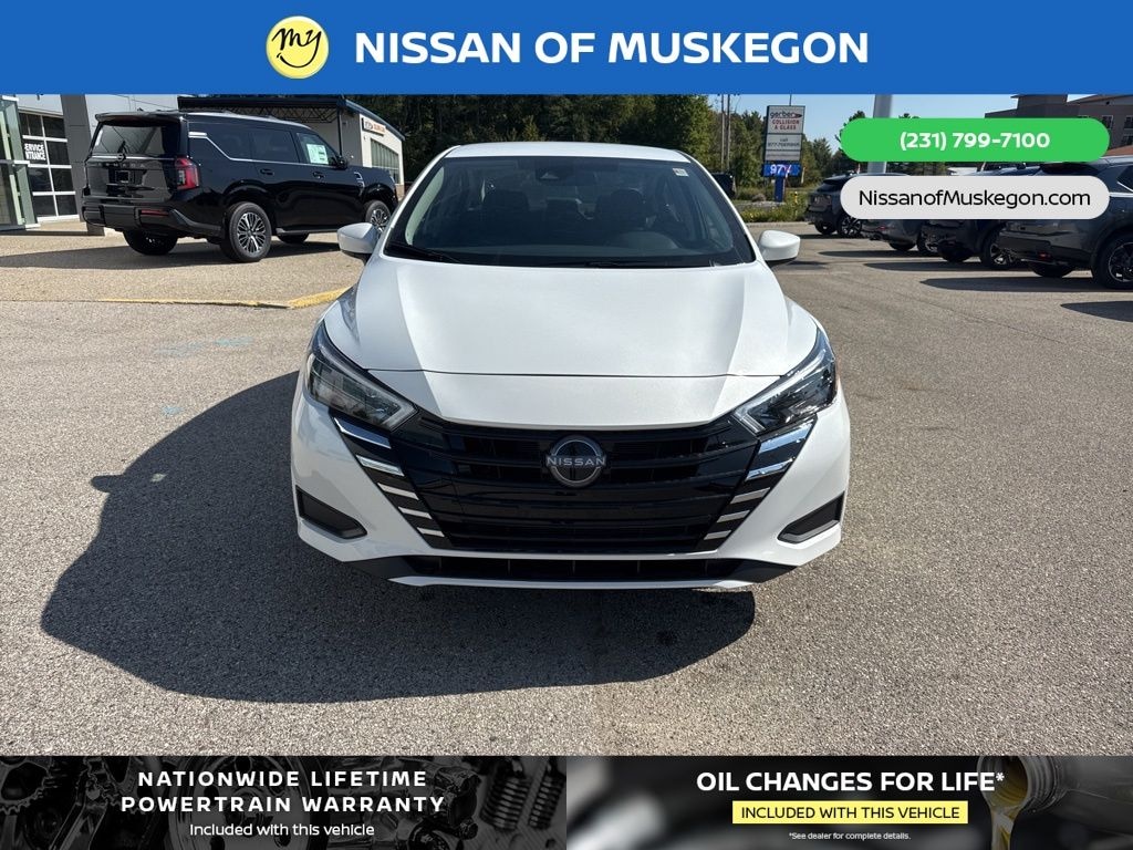 New 2025 Nissan Versa 1.6 SV Sedan