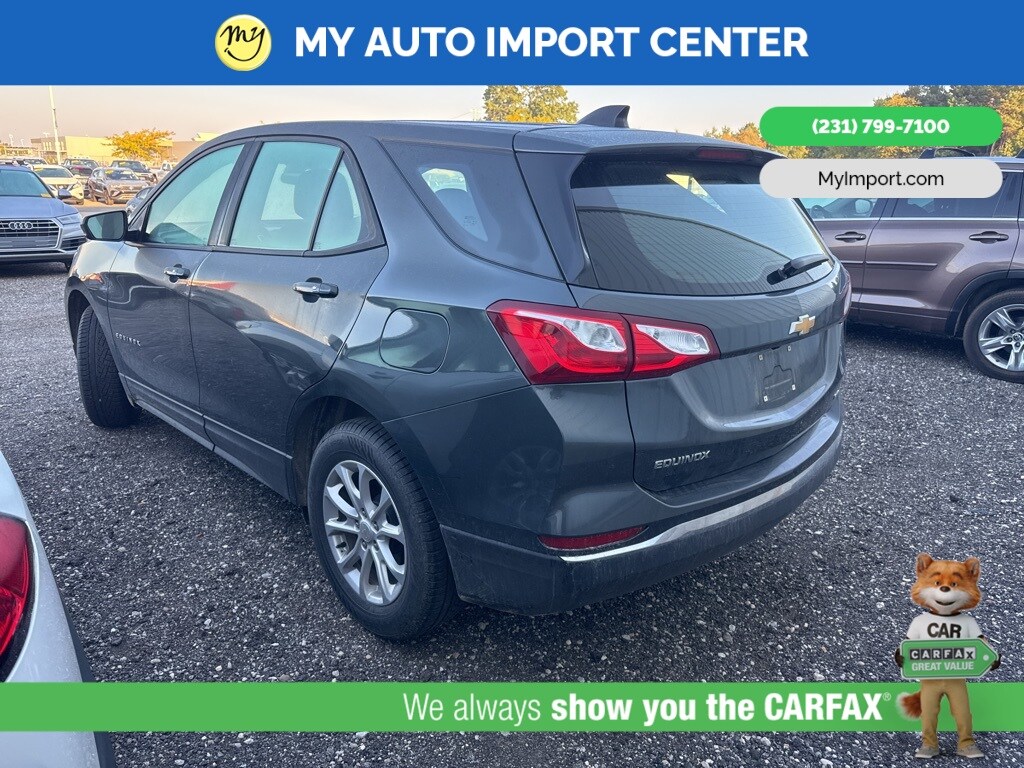 2018 Chevrolet Equinox LS photo 4