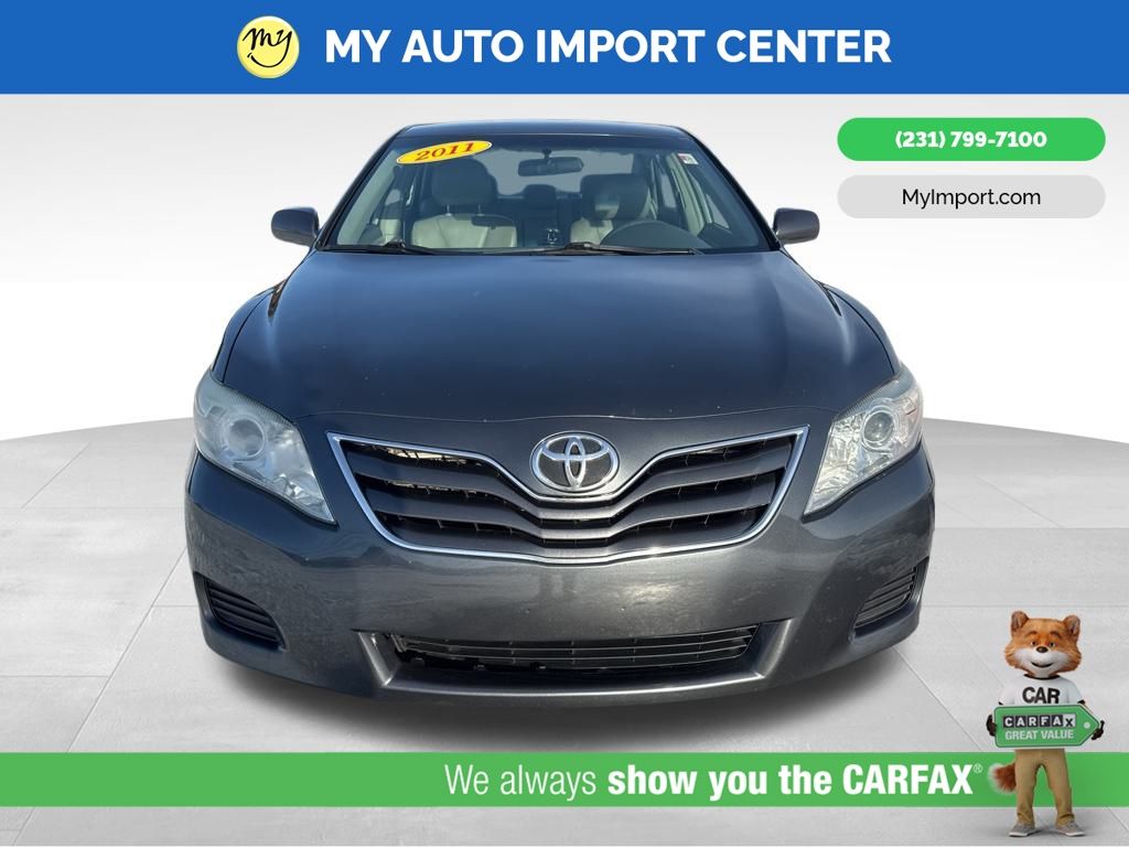 Used 2011 Toyota Camry XLE with VIN 4T1BF3EK7BU777222 for sale in Muskegon, MI