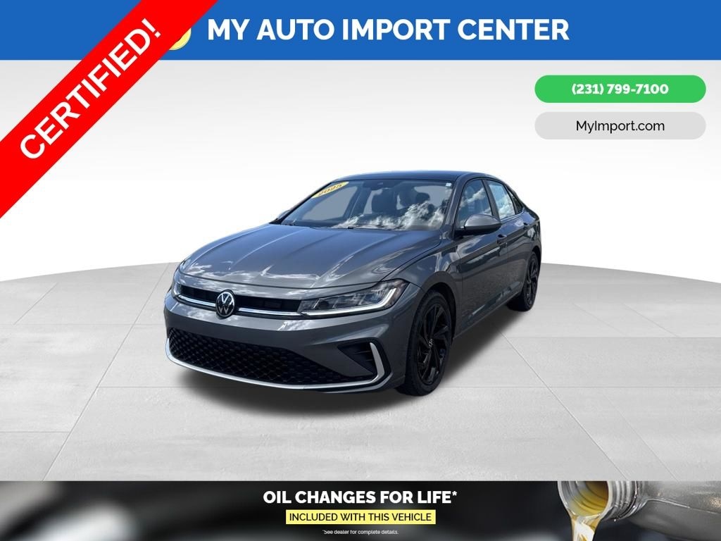 Certified 2025 Volkswagen Jetta 1.5T SE Sedan