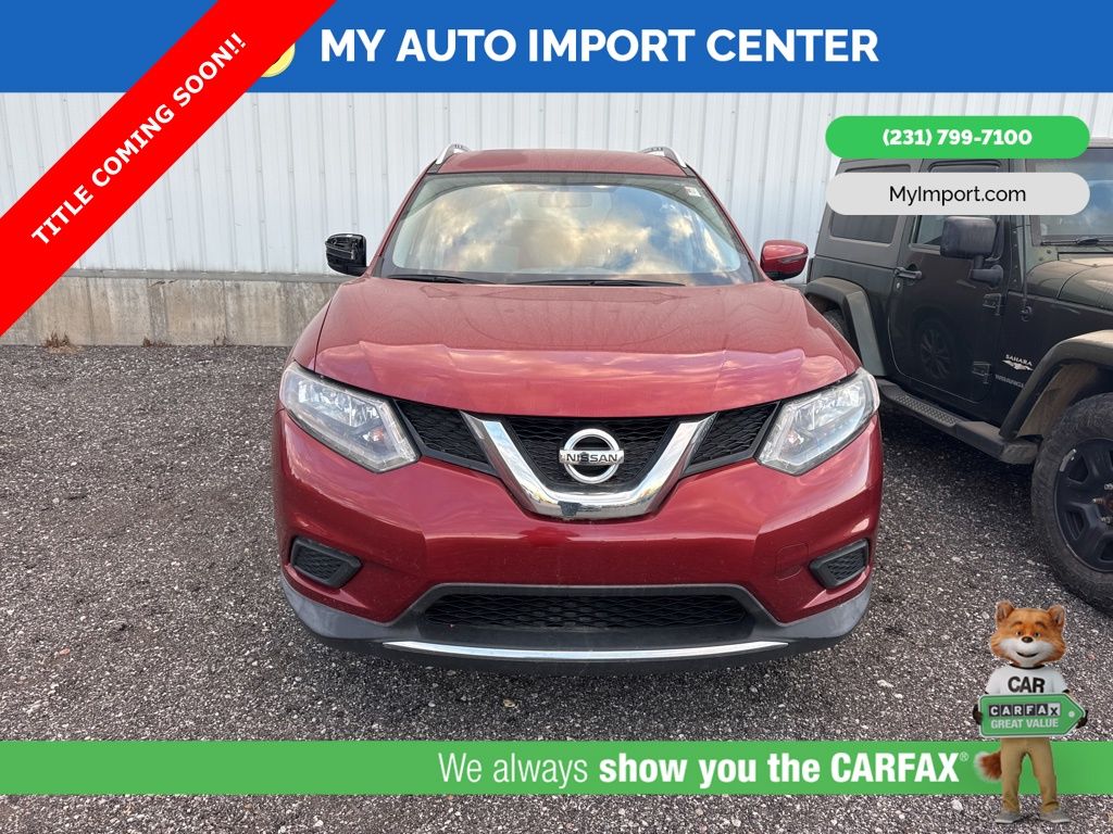2016 Nissan Rogue SV photo 2