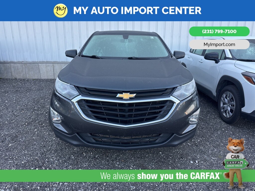 2018 Chevrolet Equinox LS photo 2