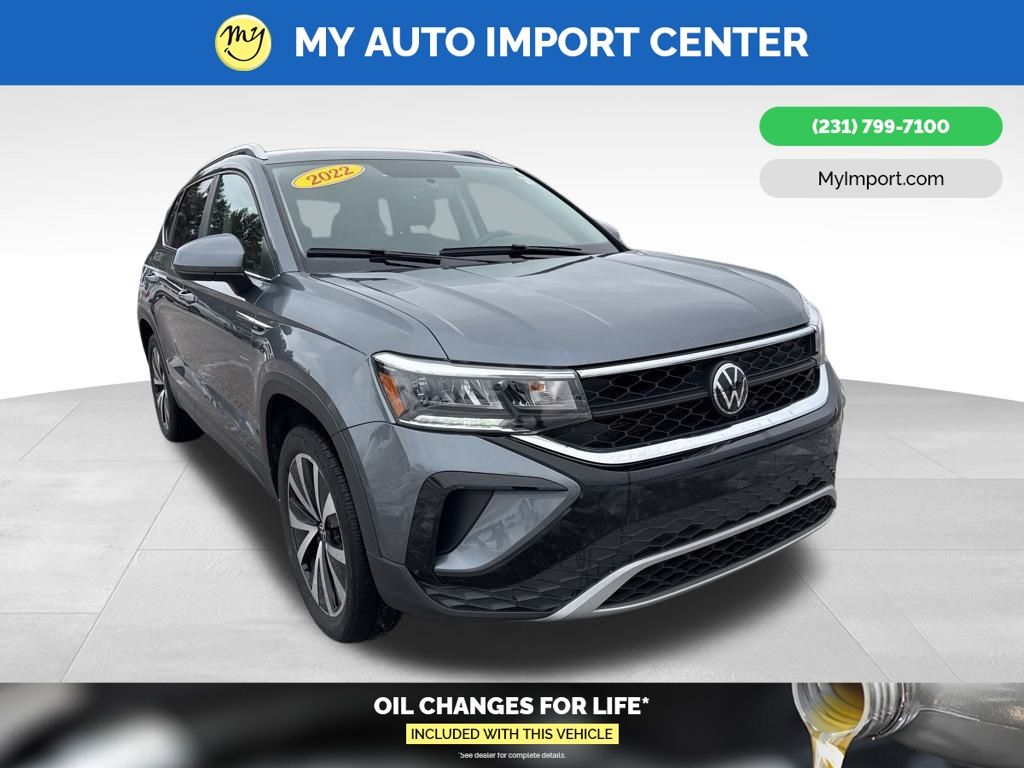 2022 Volkswagen Taos SE's photo