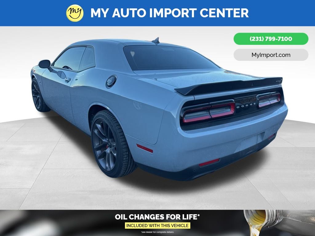 2022 Dodge Challenger R/T Scat Pack photo 3