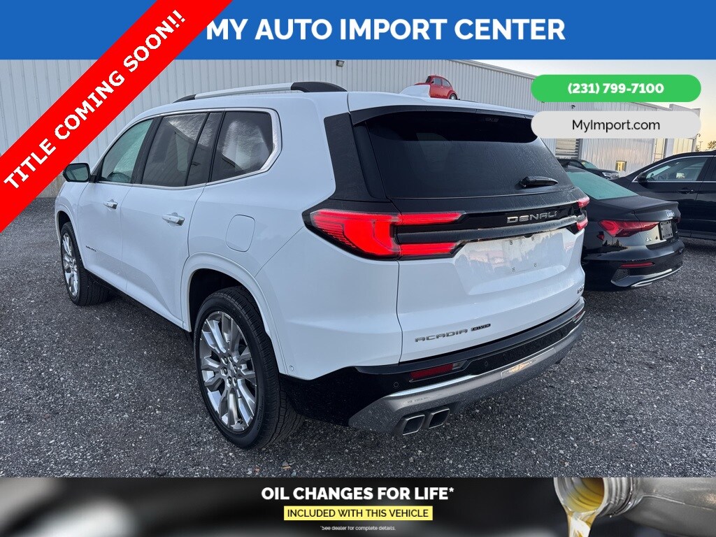 2024 Gmc Acadia Denali photo 4