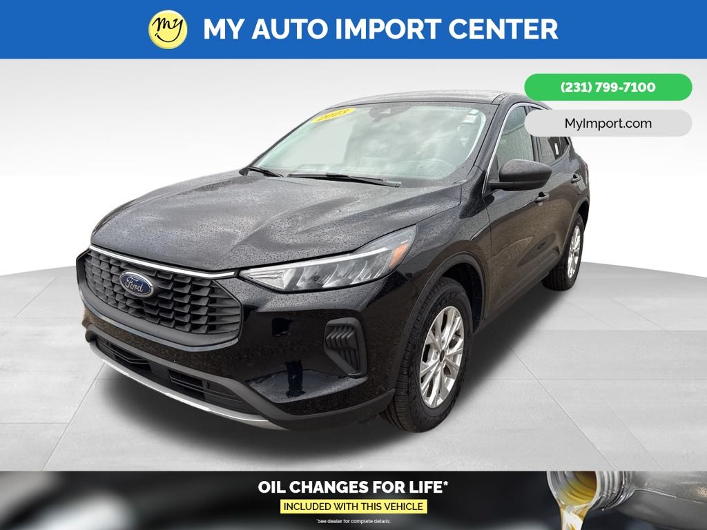 2023 Ford Escape Active photo 2