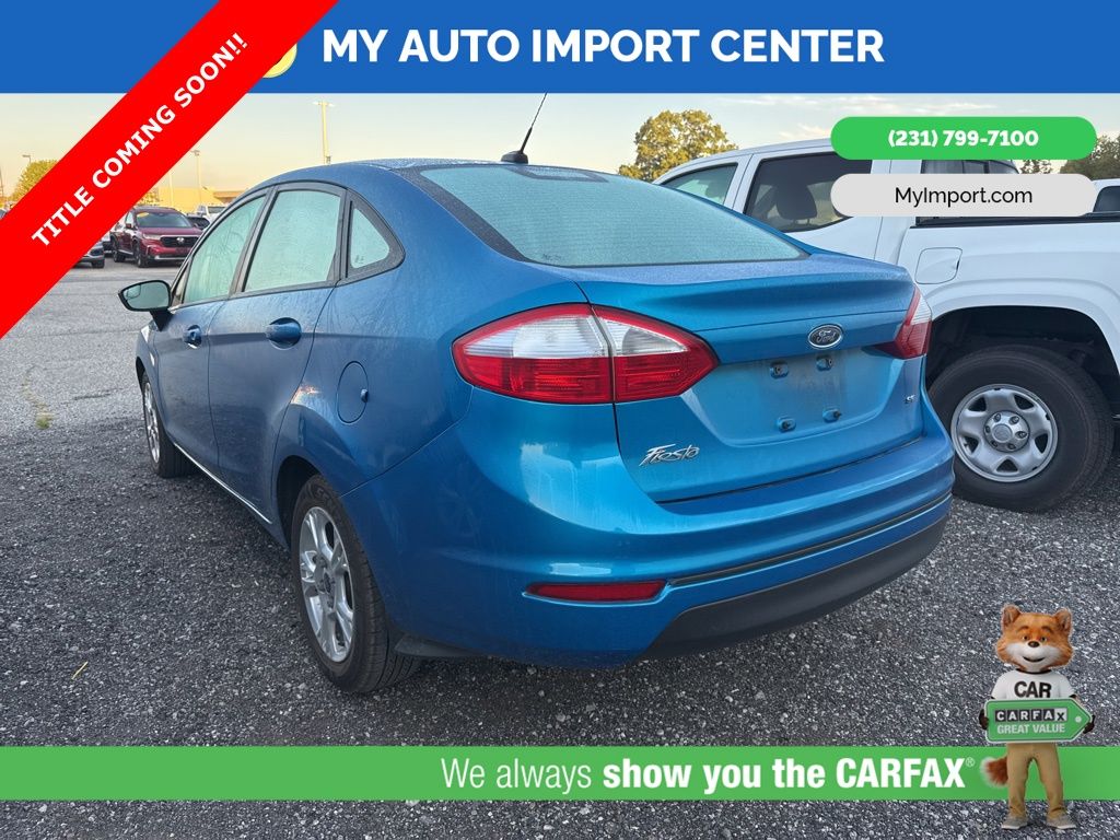 2015 Ford Fiesta SE photo 4