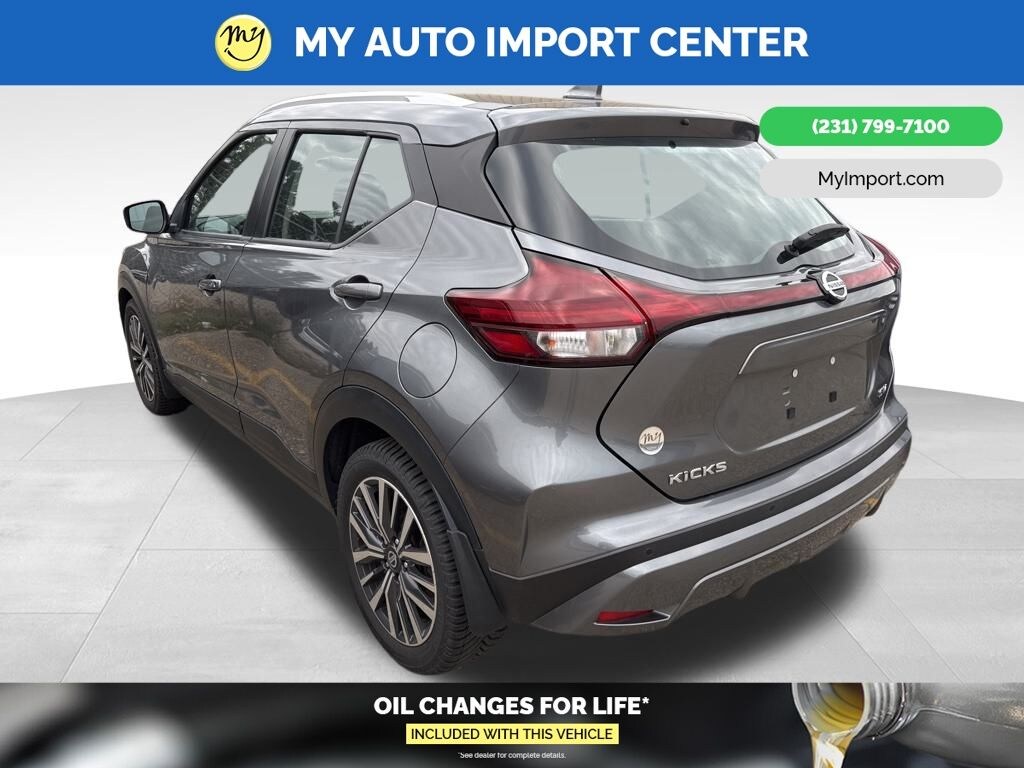 Used 2021 Nissan Kicks SV SUV