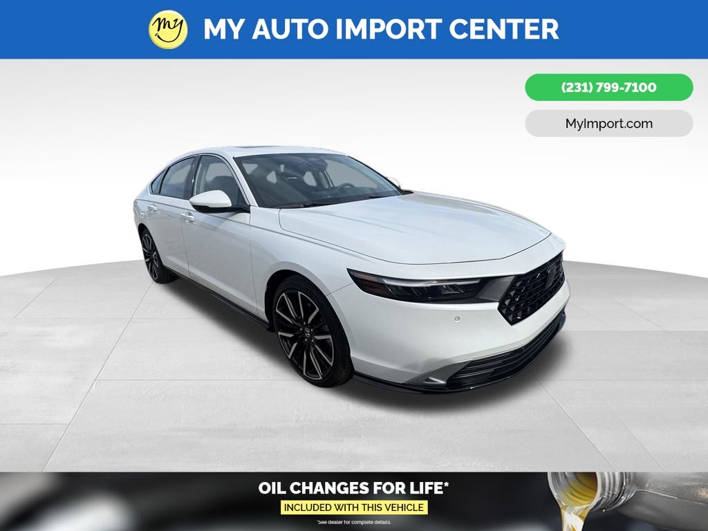 2023 Honda Accord Hybrid Touring's photo