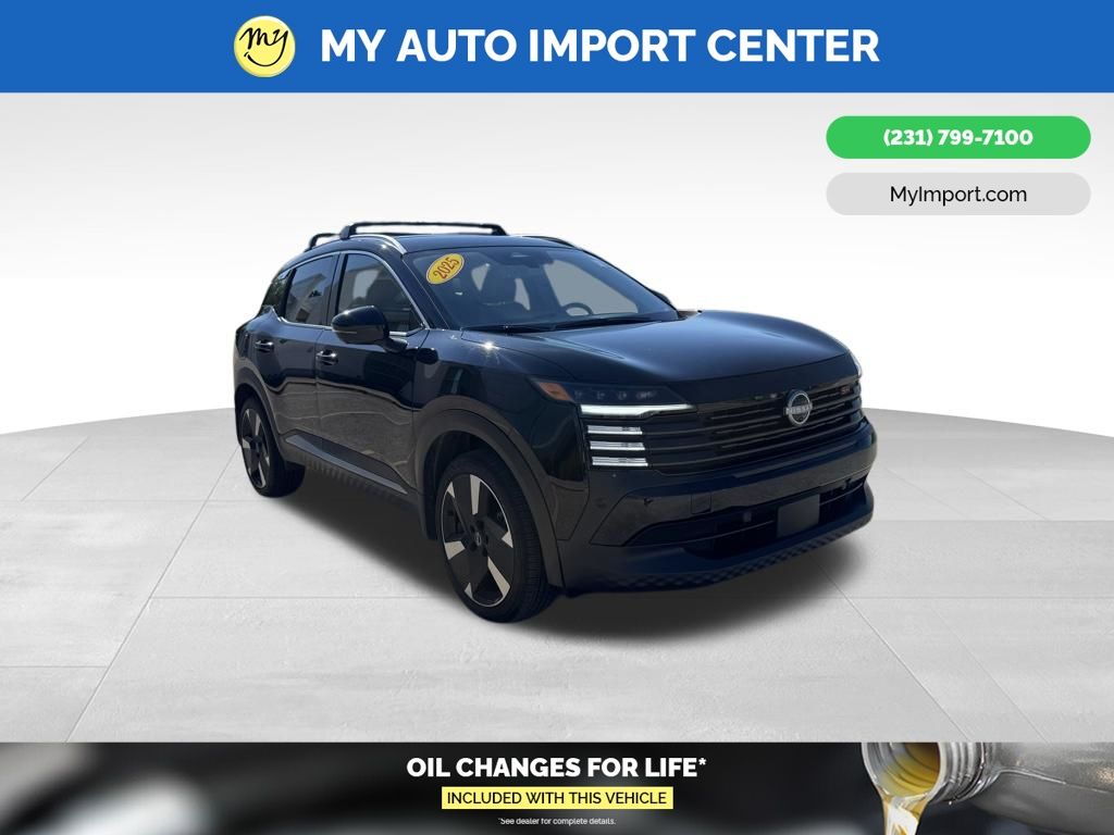 2025 Nissan Kicks 2.0 SR AWD's photo