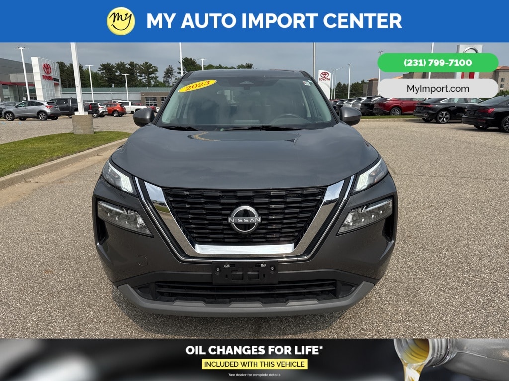 Used 2023 Nissan Rogue SV with VIN 5N1BT3BB5PC834737 for sale in Muskegon, MI