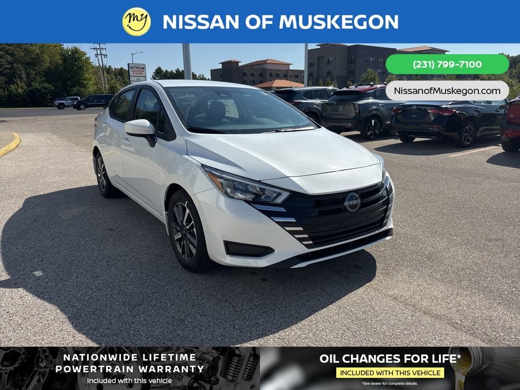 New 2025 Nissan Versa 1.6 SV Sedan