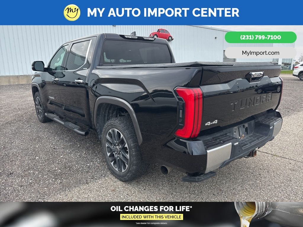 2022 Toyota Tundra Limited CrewMax photo 4