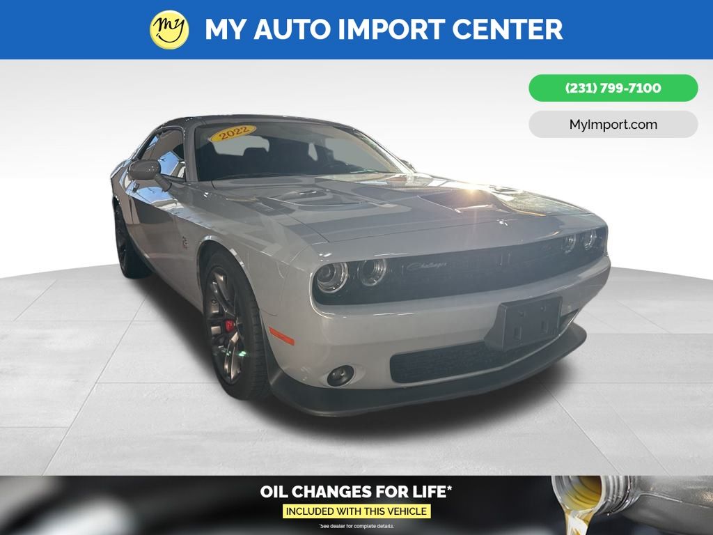 2022 Dodge Challenger R/T's photo