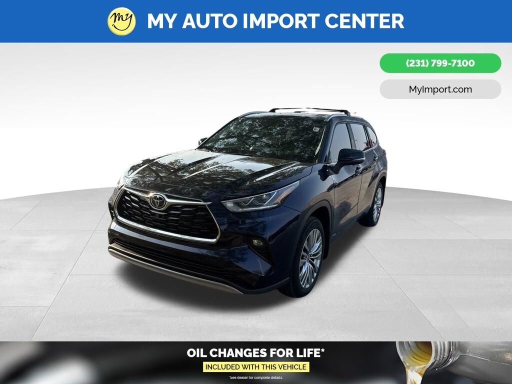 Used 2025 Toyota Highlander Hybrid Platinum SUV