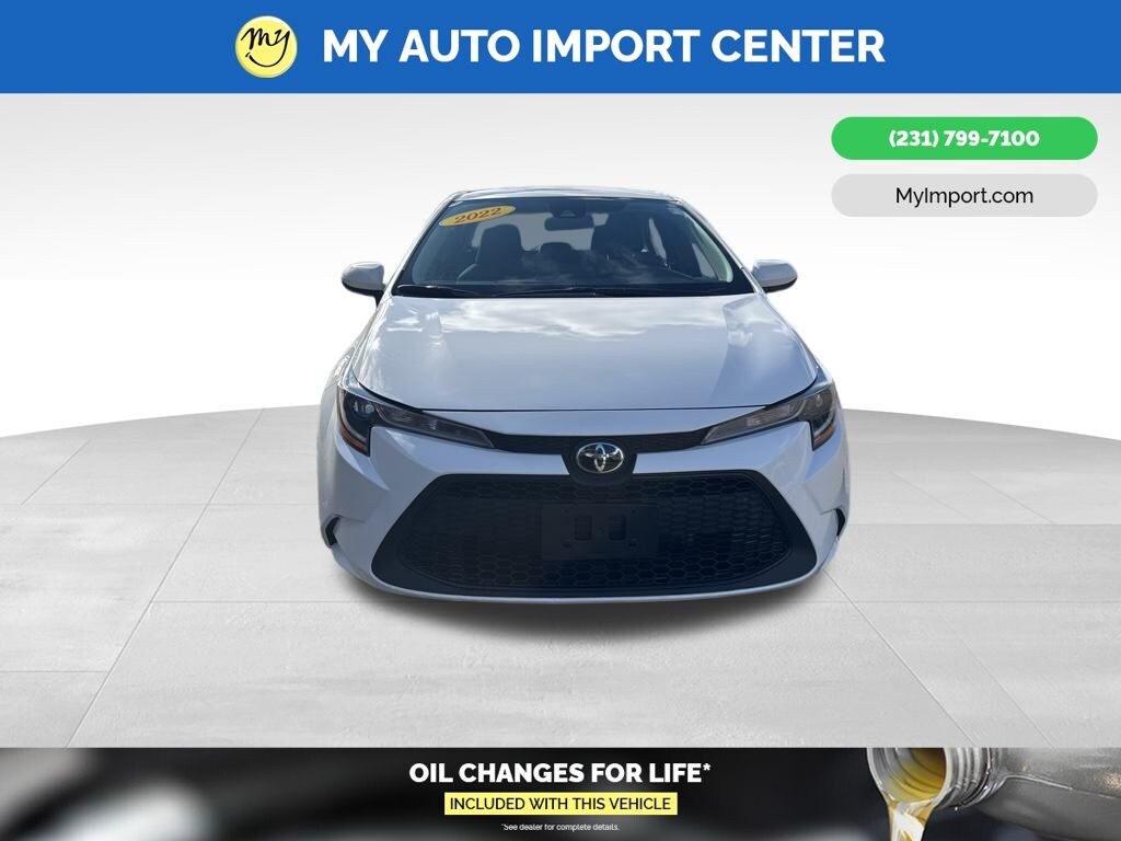 Used 2022 Toyota Corolla LE Sedan
