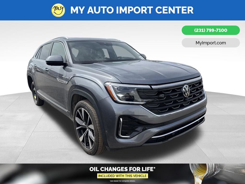 2025 Volkswagen Atlas Cross Sport 2.0T SEL Premium R-Line 4MOTION's photo