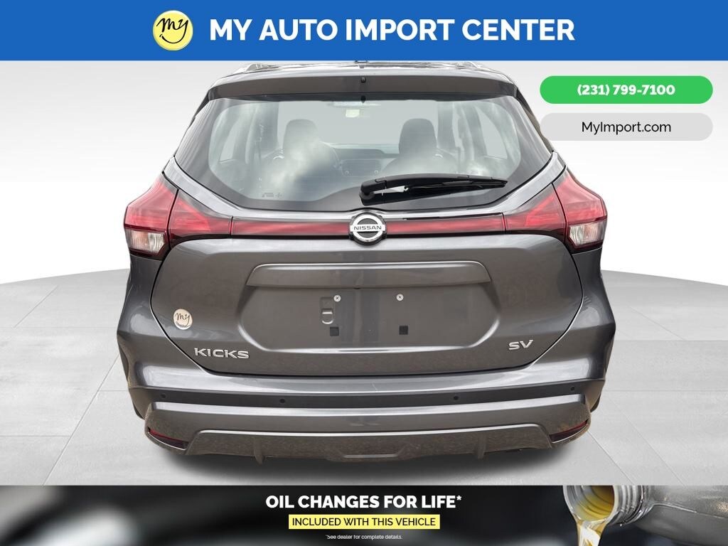 Used 2021 Nissan Kicks SV SUV