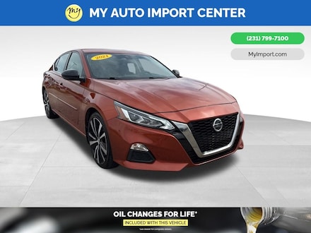 2021 Nissan Altima 2.0 SR Sedan