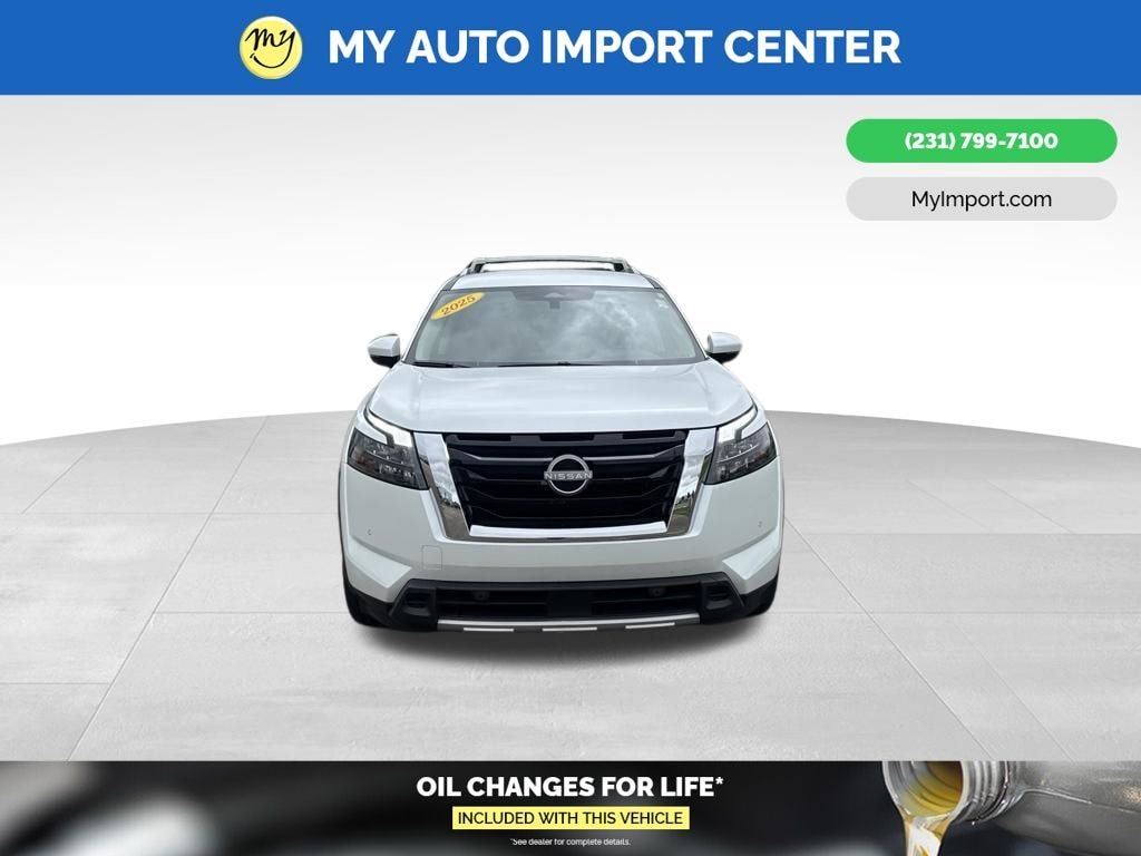 Used 2025 Nissan Pathfinder SL SUV