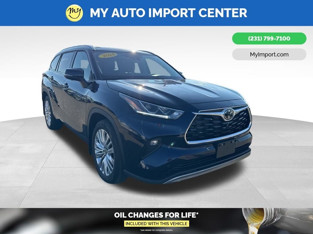 Used 2024 Toyota Highlander Platinum SUV