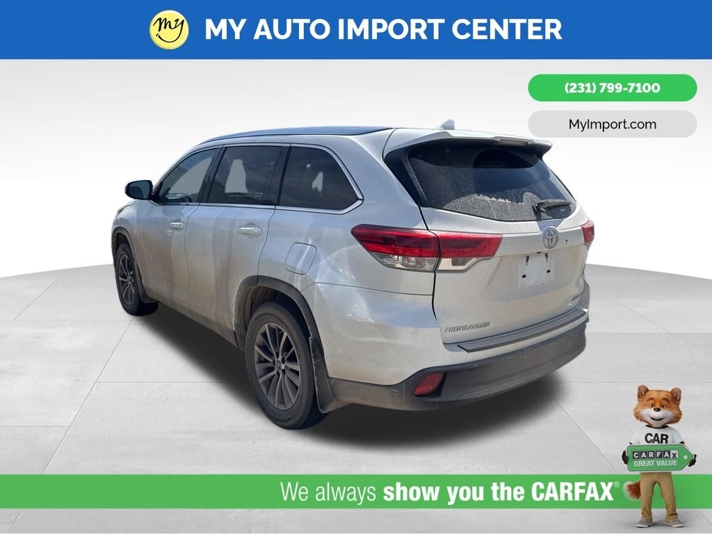 Used 2019 Toyota Highlander XLE V6 SUV