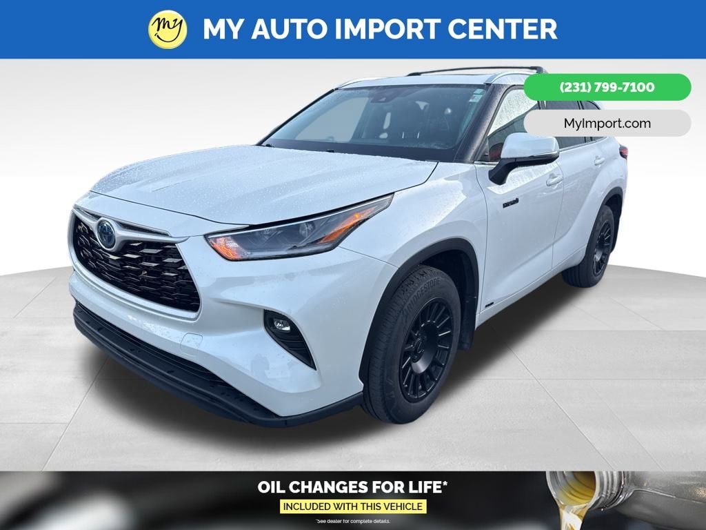 Used 2021 Toyota Highlander Hybrid XLE SUV