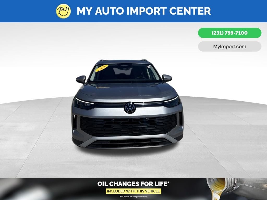Used 2025 Volkswagen Tiguan 2.0T SE SUV