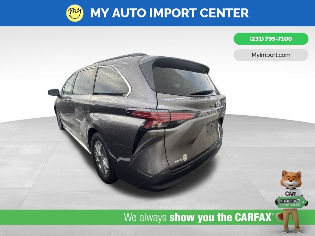Used 2021 Toyota Sienna XLE 7 Passenger Van