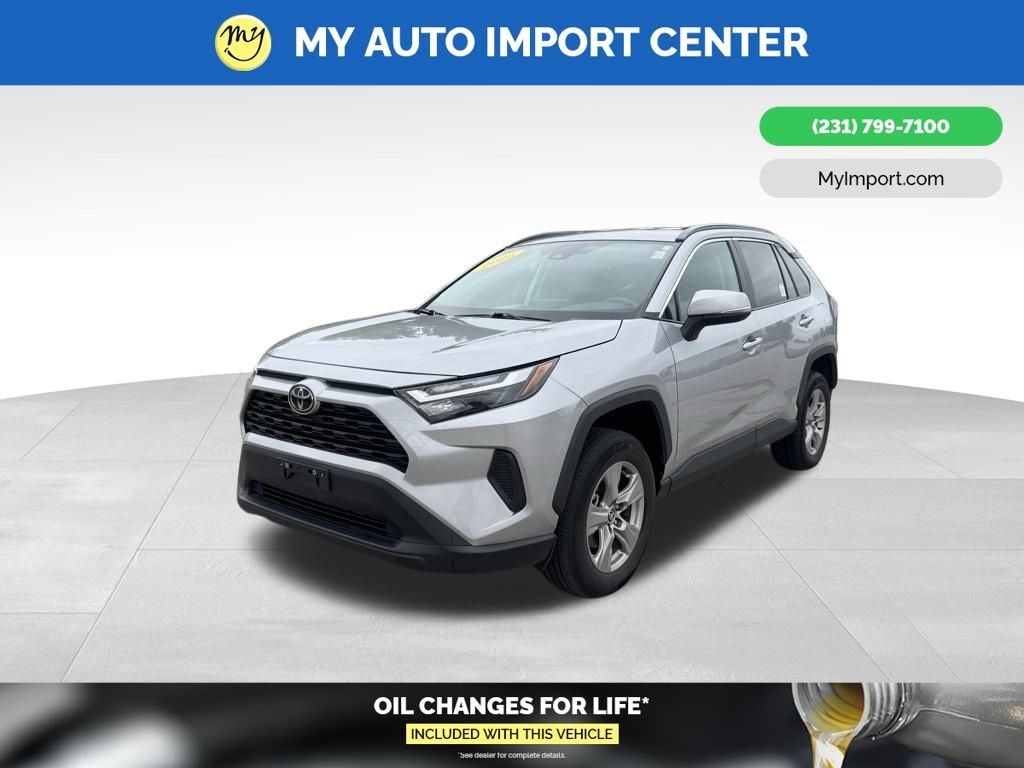 Used 2025 Toyota RAV4 XLE SUV