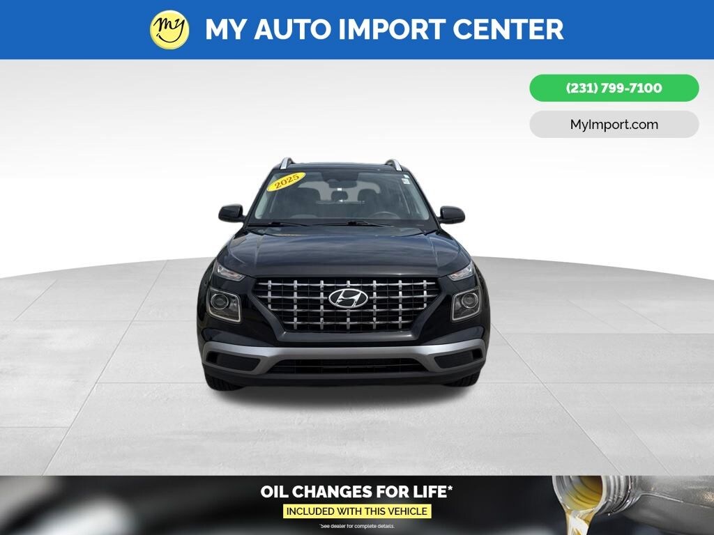 Used 2025 Hyundai Venue SEL SUV