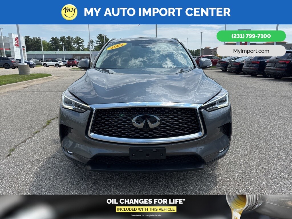 2022 Infiniti QX50 Luxe photo 2