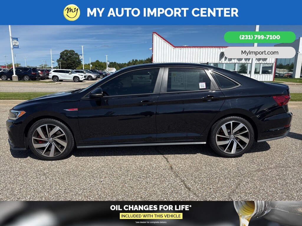 2020 Volkswagen Jetta GLI 2.0T S photo 2