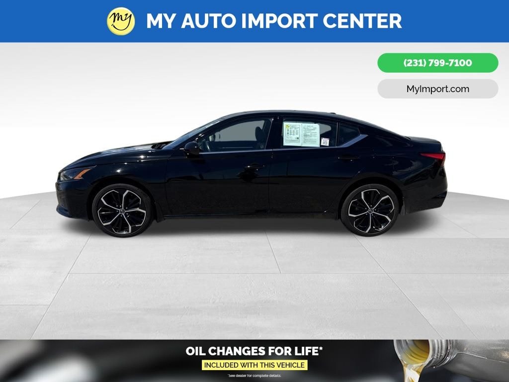 Used 2024 Nissan Altima 2.5 SR Sedan