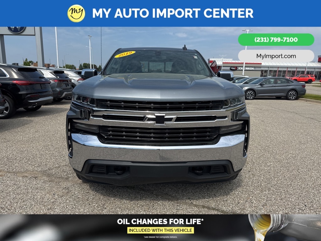 Used 2019 Chevrolet Silverado 1500 LT with VIN 1GCRYDED8KZ221248 for sale in Muskegon, MI