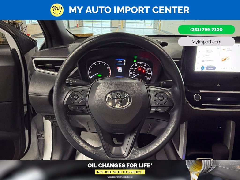 2024 Toyota Corolla Cross S - Photo 15