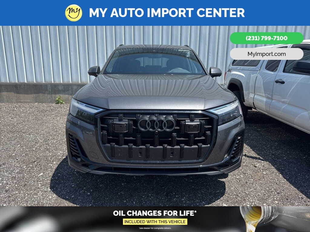 2025 Audi Q7 45 Premium Plus photo 2