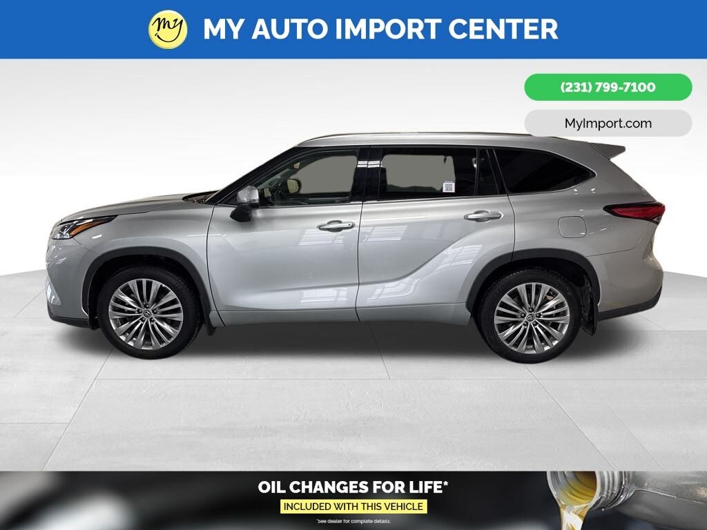 Used 2022 Toyota Highlander Platinum SUV