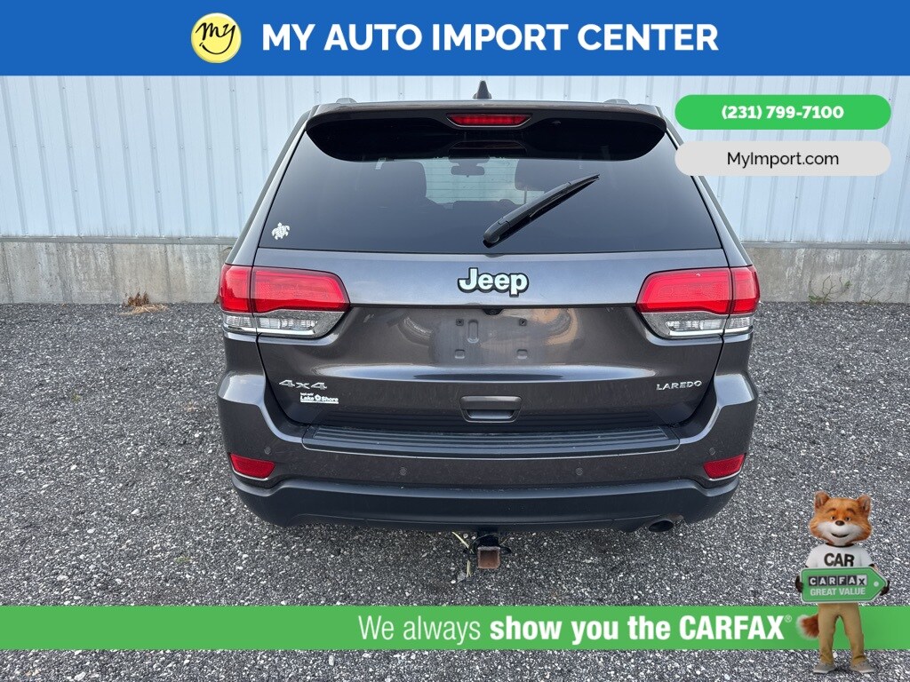 2019 Jeep Grand Cherokee Laredo E photo 3