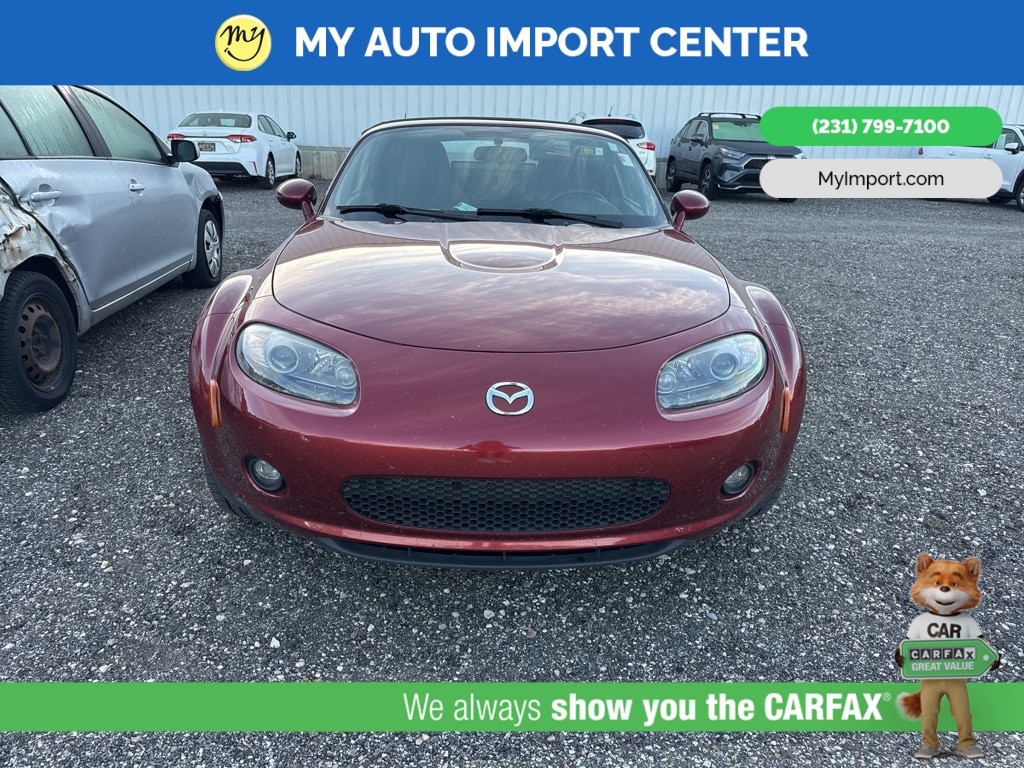 Used 2006 Mazda MX-5 Miata Base with VIN JM1NC25F960108597 for sale in Muskegon, MI