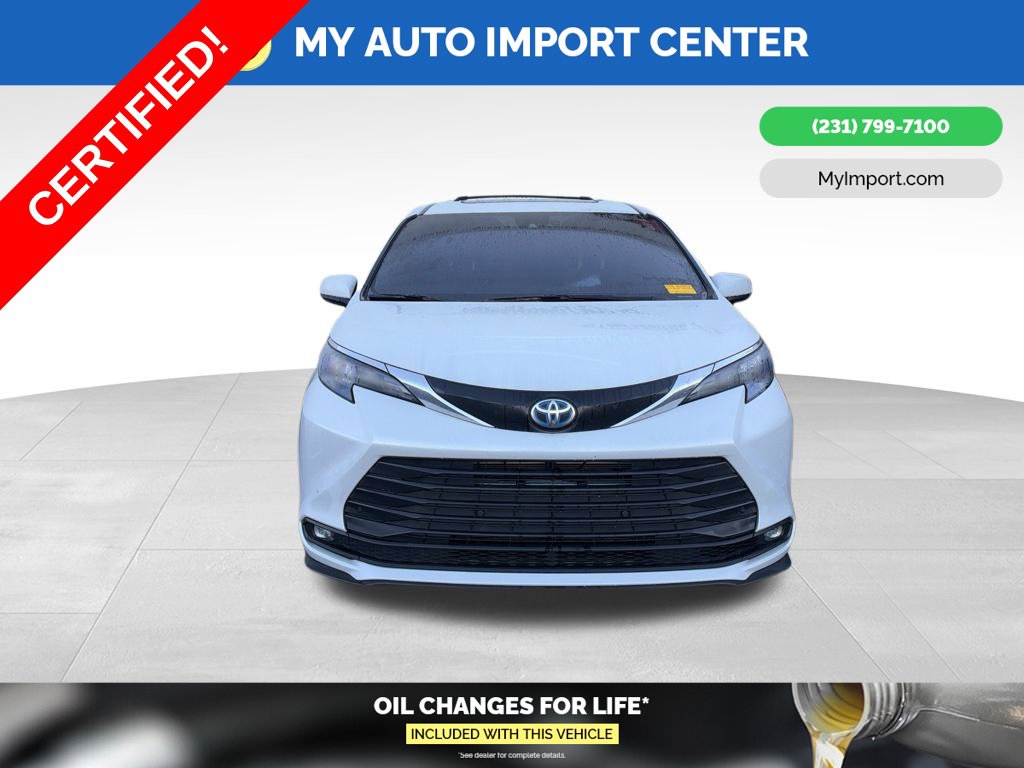 Certified 2025 Toyota Sienna XLE 7 Passenger Van Passenger Van