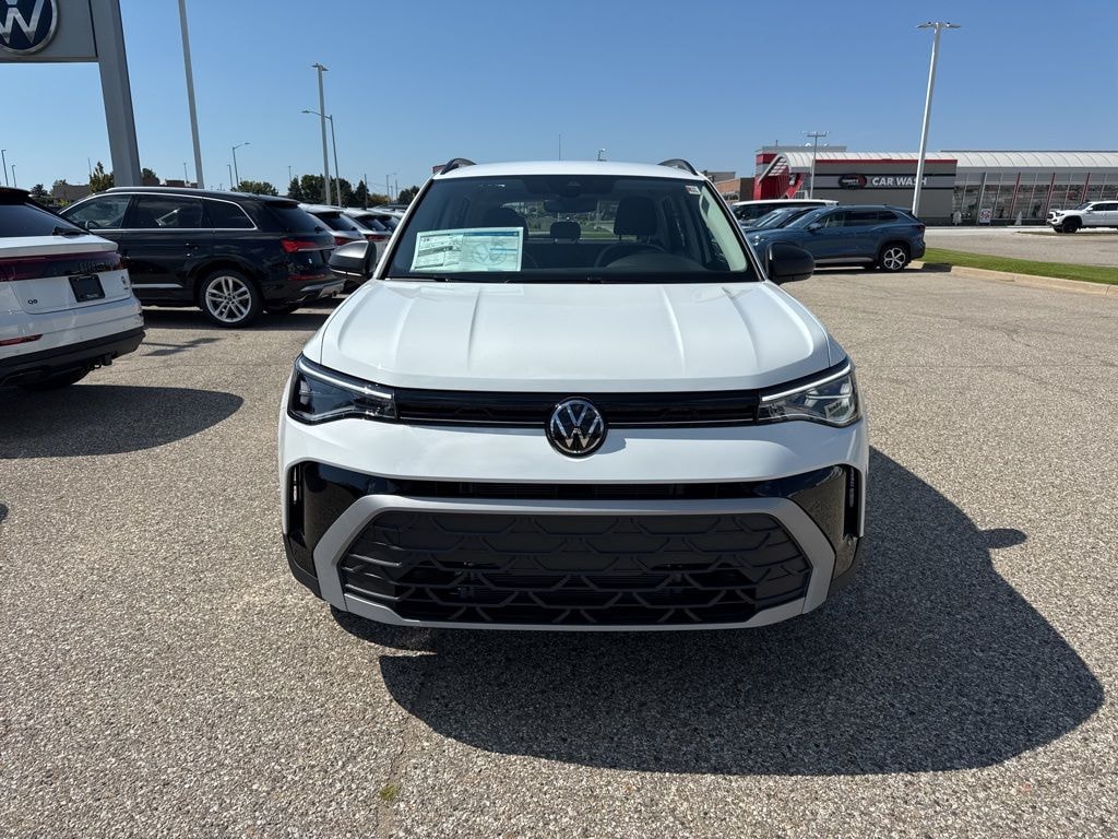 New 2025 Volkswagen Taos 1.5T S SUV