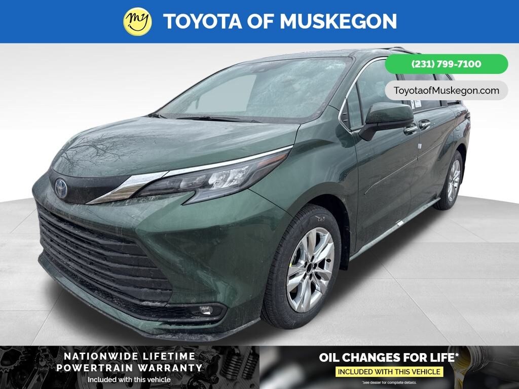 New 2025 Toyota Sienna XLE 7 Passenger Van Passenger Van