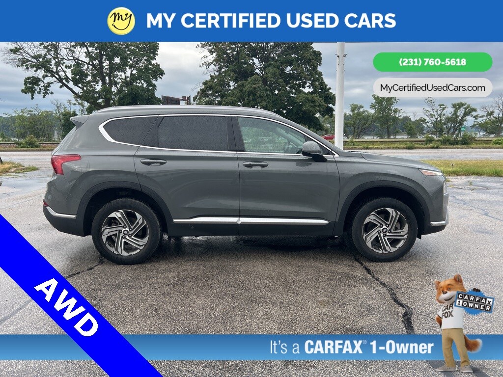 2022 Hyundai Santa Fe SEL photo 3