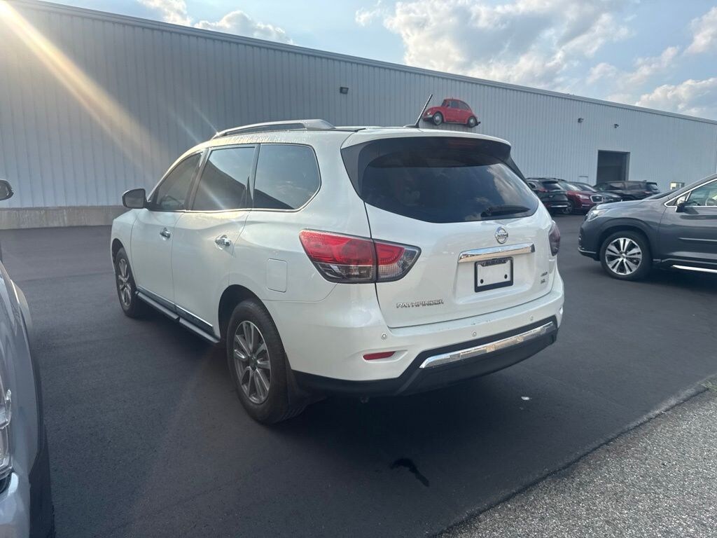 Used 2015 Nissan Pathfinder SL SUV